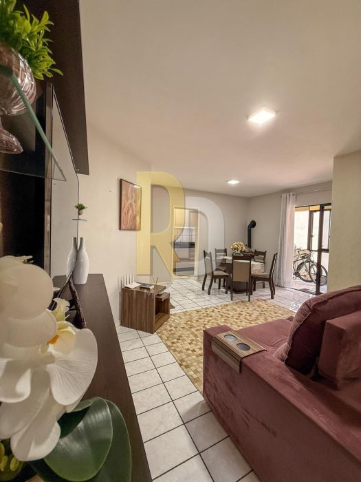 Apartamento - Venda - Mar Grosso - Laguna - SC